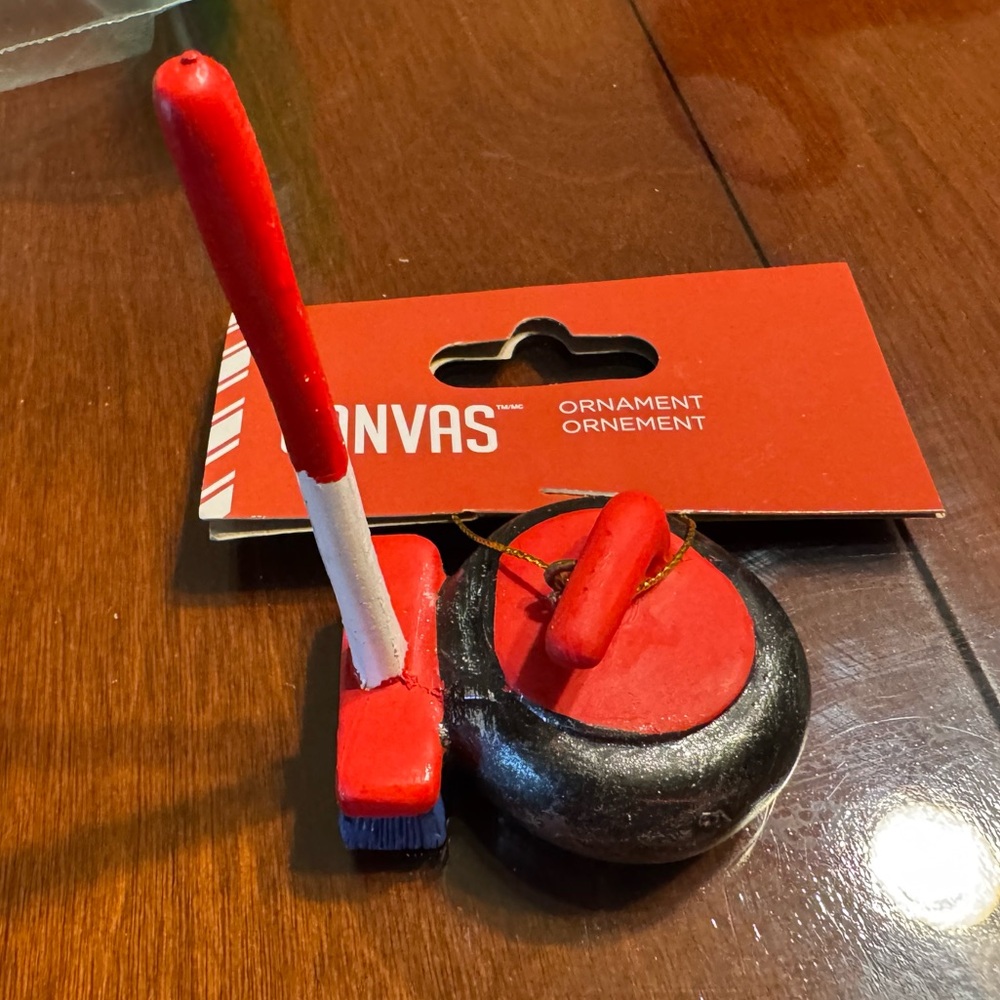 5/$25 Curling Ornament